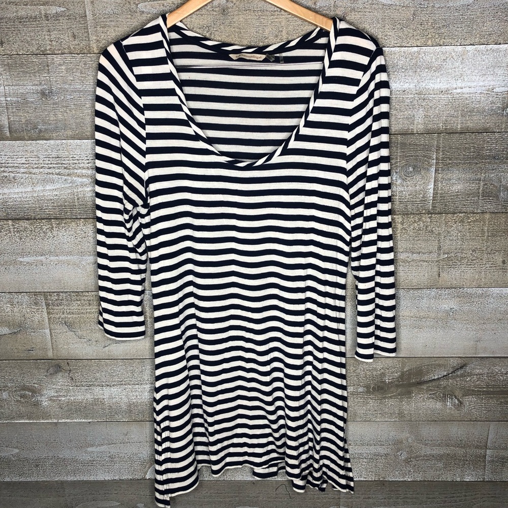 Soft Surroundings black white stripe asymmetrical long sleeve tunic top